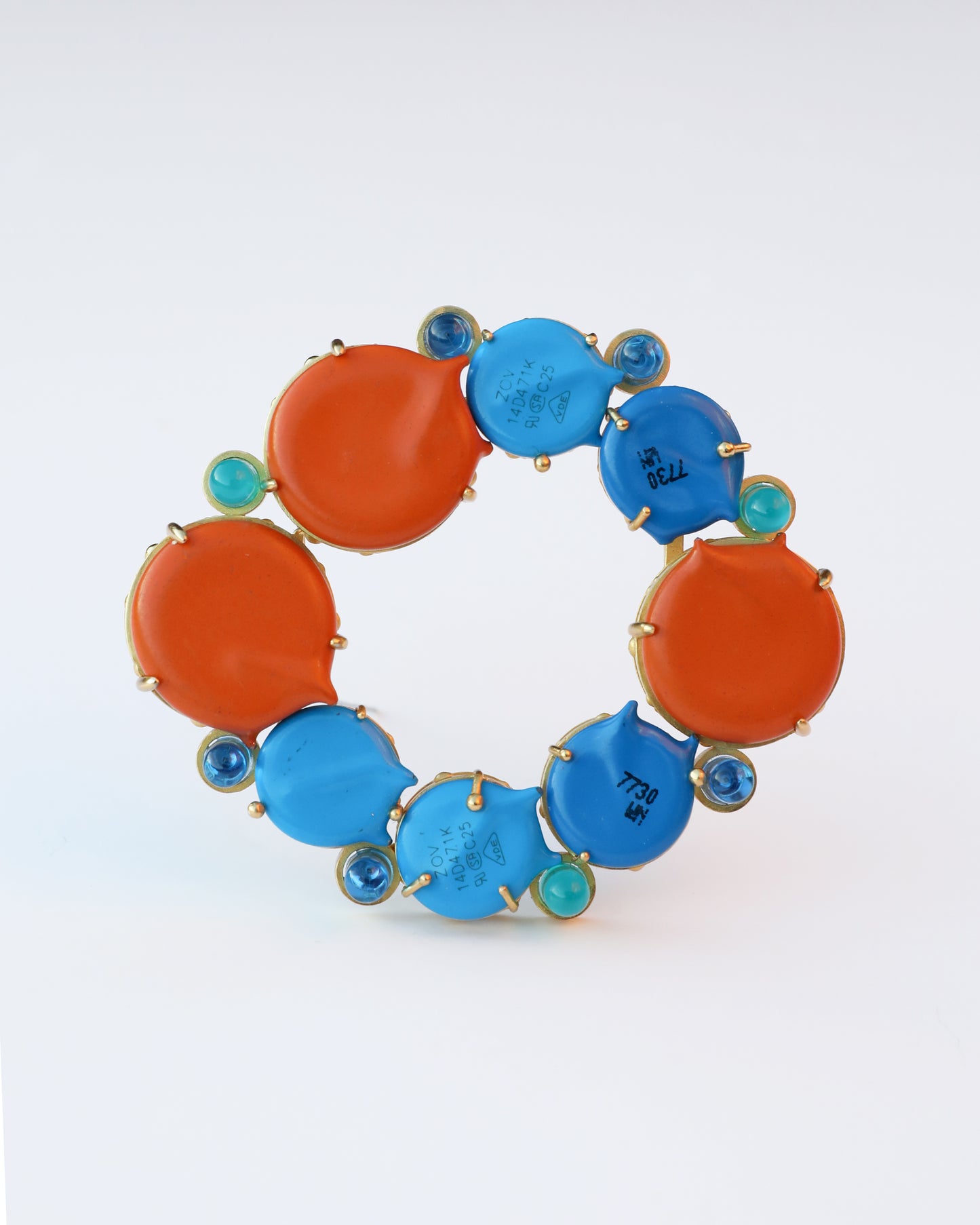 Synthocene Sun Brooch